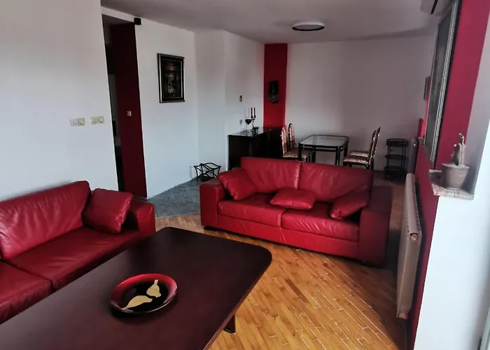 Апартаменти Beloved Birch *